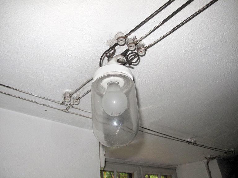 Oppdatering av gamle elektriske installasjoner i landlige boliger